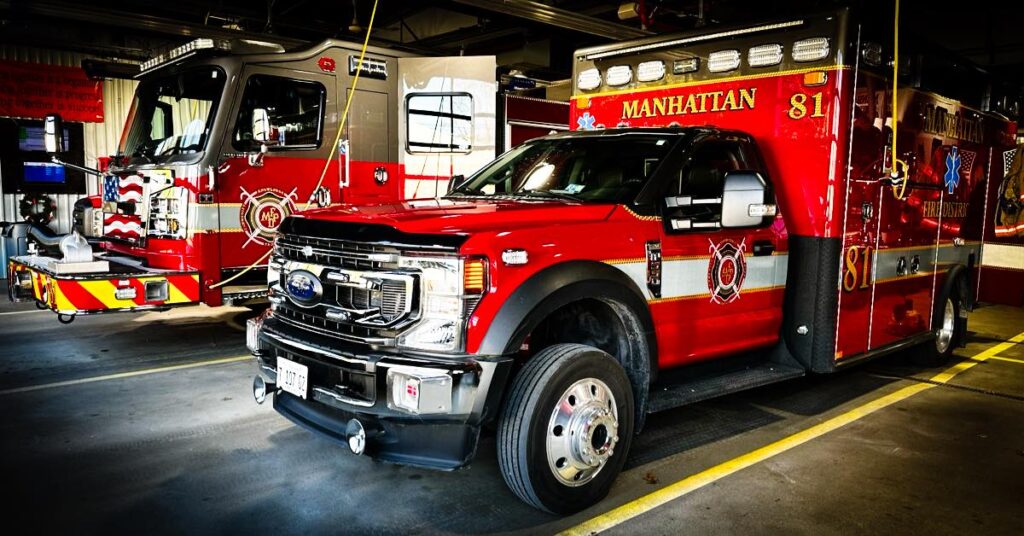 manhattan fire district graphic logo.3