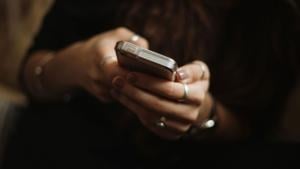 'Glaring failure:' Lawmaker accuses Meta of failing to make AI chatbots kid-safe 'Glaring failure:' Lawmaker accuses Meta of failing to make AI chatbots kid-safe