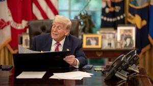 Most Americans say U.S. heading in the wrong direction, poll finds