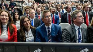 Duffy, FAA say Thanksgiving holiday air travel should operate smoothly