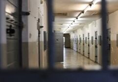 Hochul pushes back on Trump's cashless bail funding threat Hochul pushes back on Trump's cashless bail funding threat