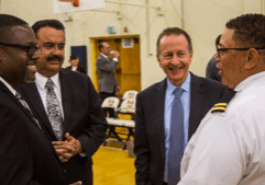 Former Los Angeles schools chief runs against city's mayor