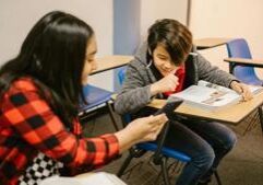 Illinois to require bell-to-bell student phone ban in public schools