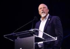 Texas governor, members of Congress lead effort to ban Sharia law in US